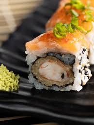 URAMAKI EBI FILA 9 PEÇAS