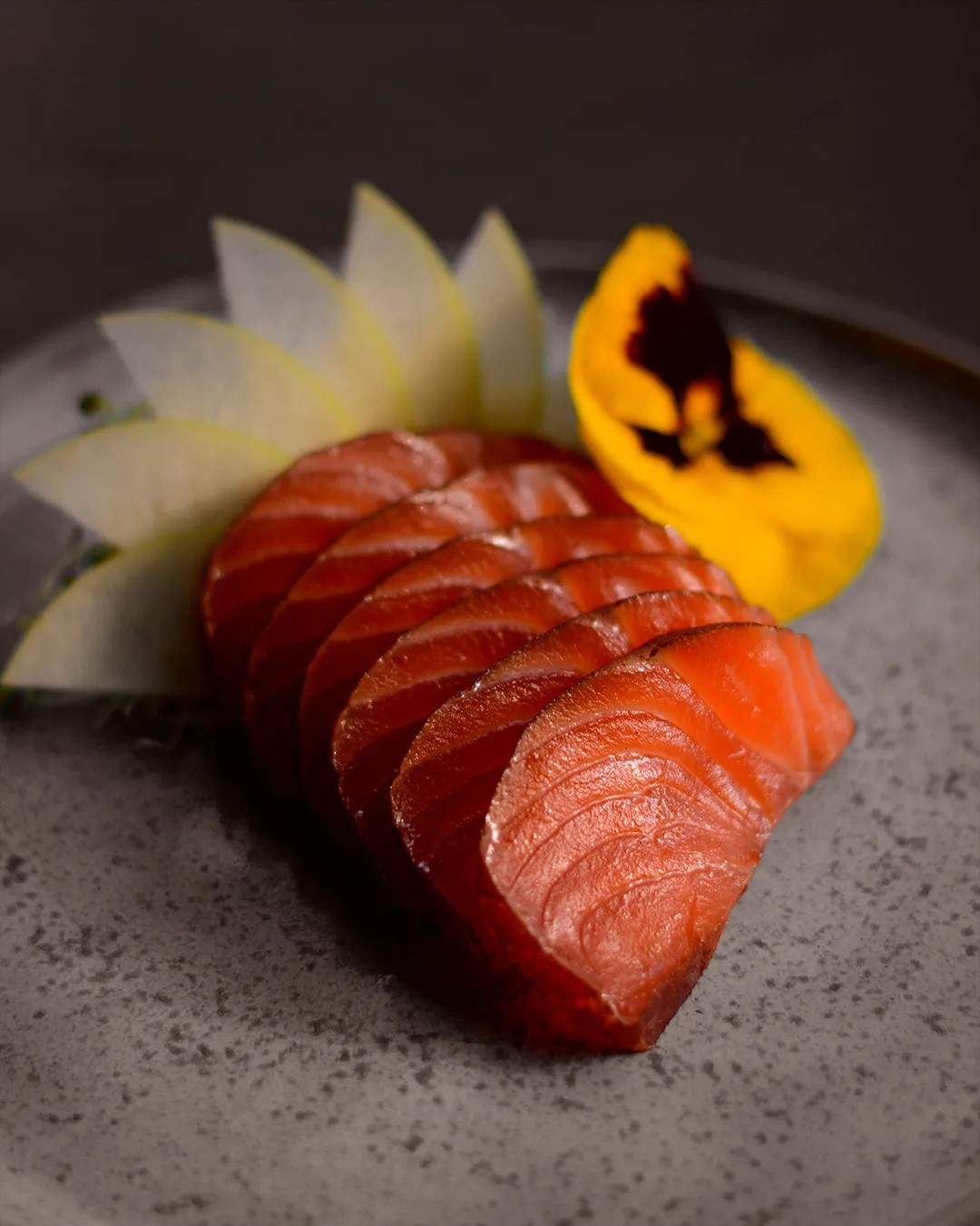 SASHIMI BLACK 10 PEÇAS