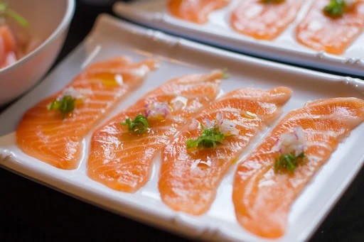 CARPACCIO SALMAO 12 LÂMINAS