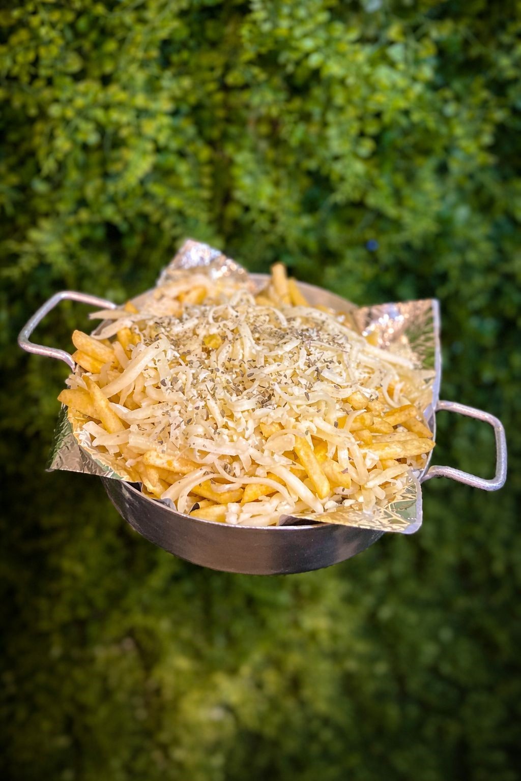 FRITAS 300G COM MUSSARELA E OREGANO E TEMPERO VERDE