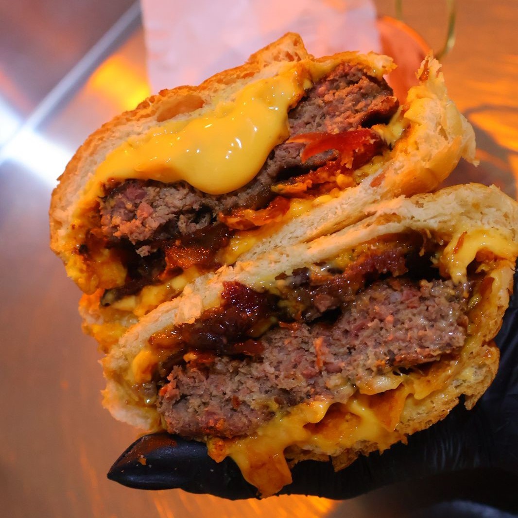 BURGER DORITOS