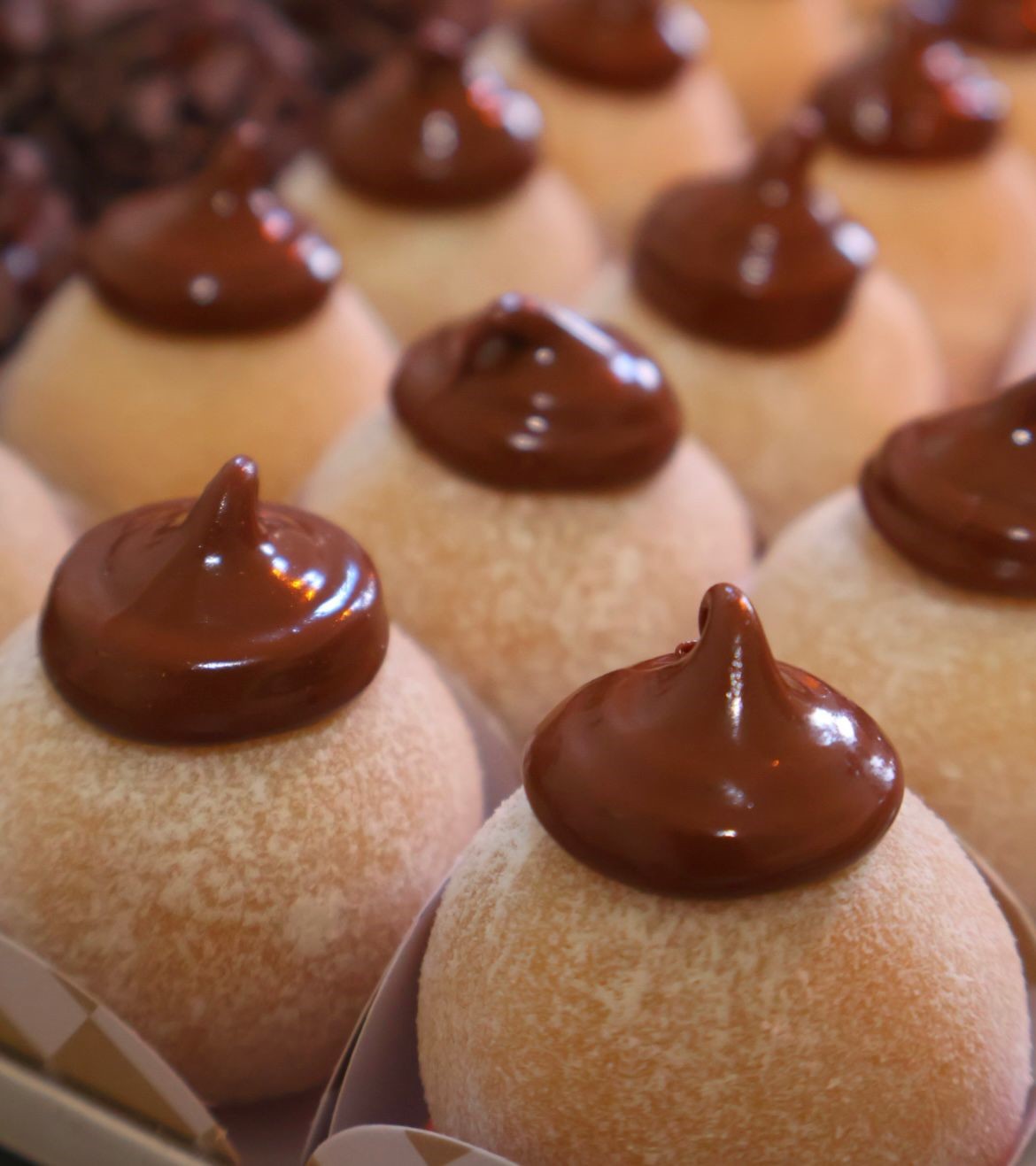 BRIGADEIRO NINHO C/ NUTELLA LOLLOCAKE UN