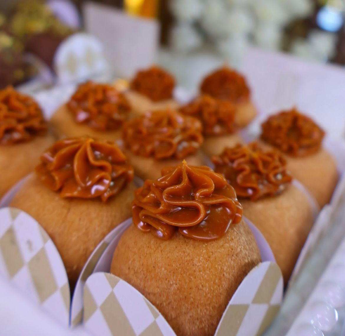 BRIGADEIRO CHURROS LOLLOCAKE UN