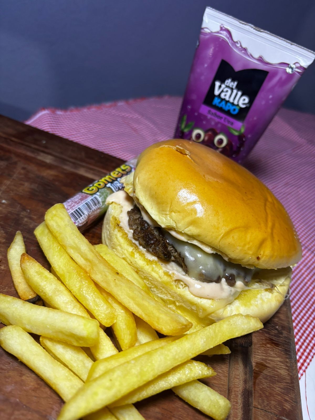 BURGER KIDS
