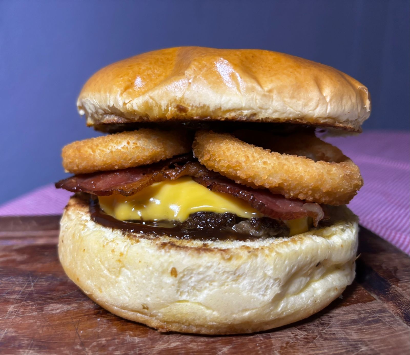 BURGER ONION BACON
