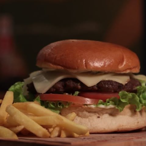 TRADICIONAL BURGER