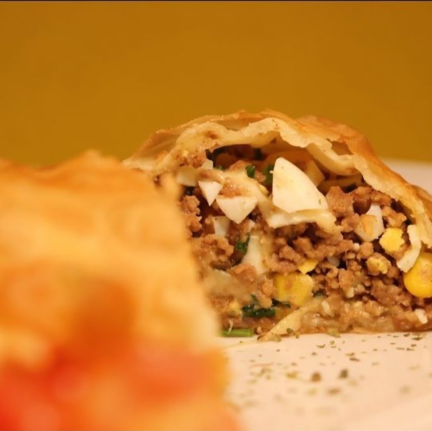 PASTEL CARNE