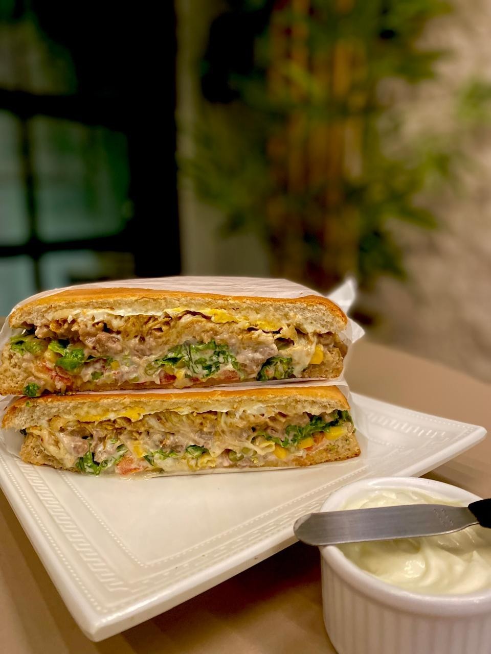 XIS STROGONOFF DE CARNE MÉDIO 13 CM