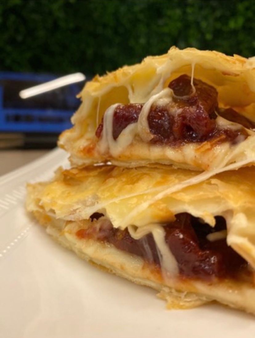 PASTEL ROMEU E JULIETA GRANDE (22 X 12CM)