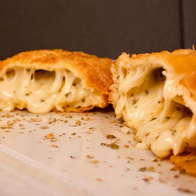 PASTEL DE QUEIJO MUSSARELA