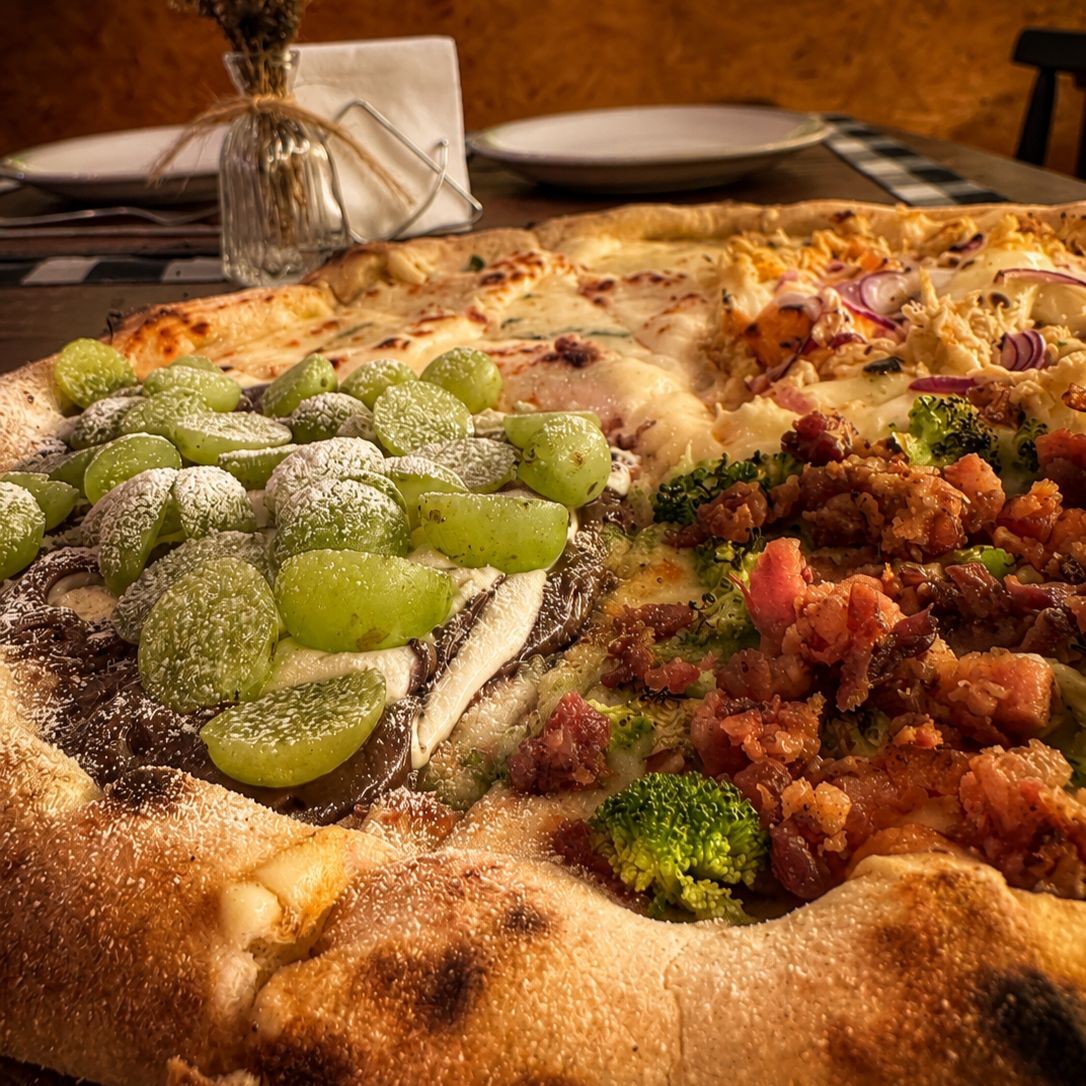 PIZZA (G) 40 CM - 16 FATIAS
