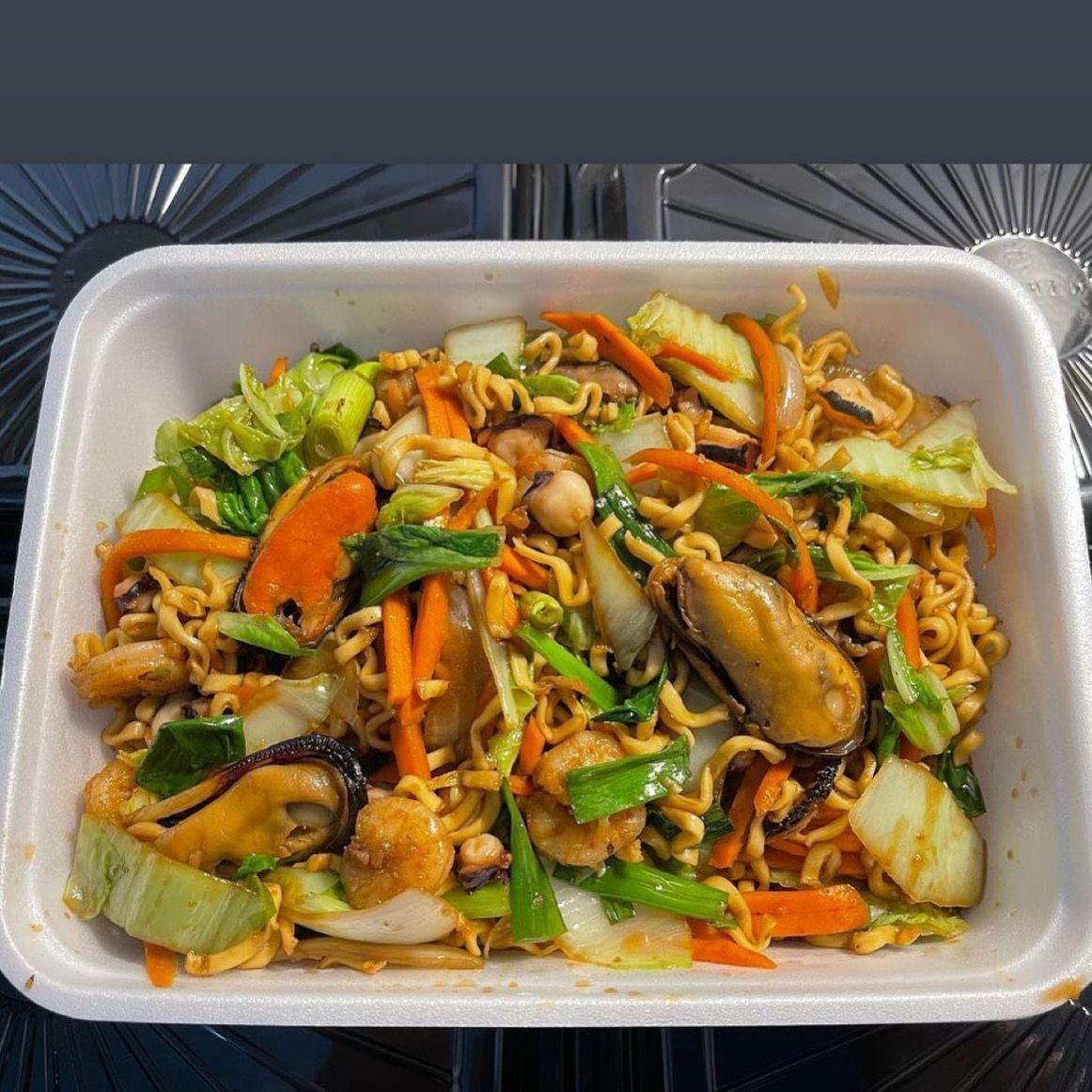 YAKISOBA DE FRUTOS DO MAR