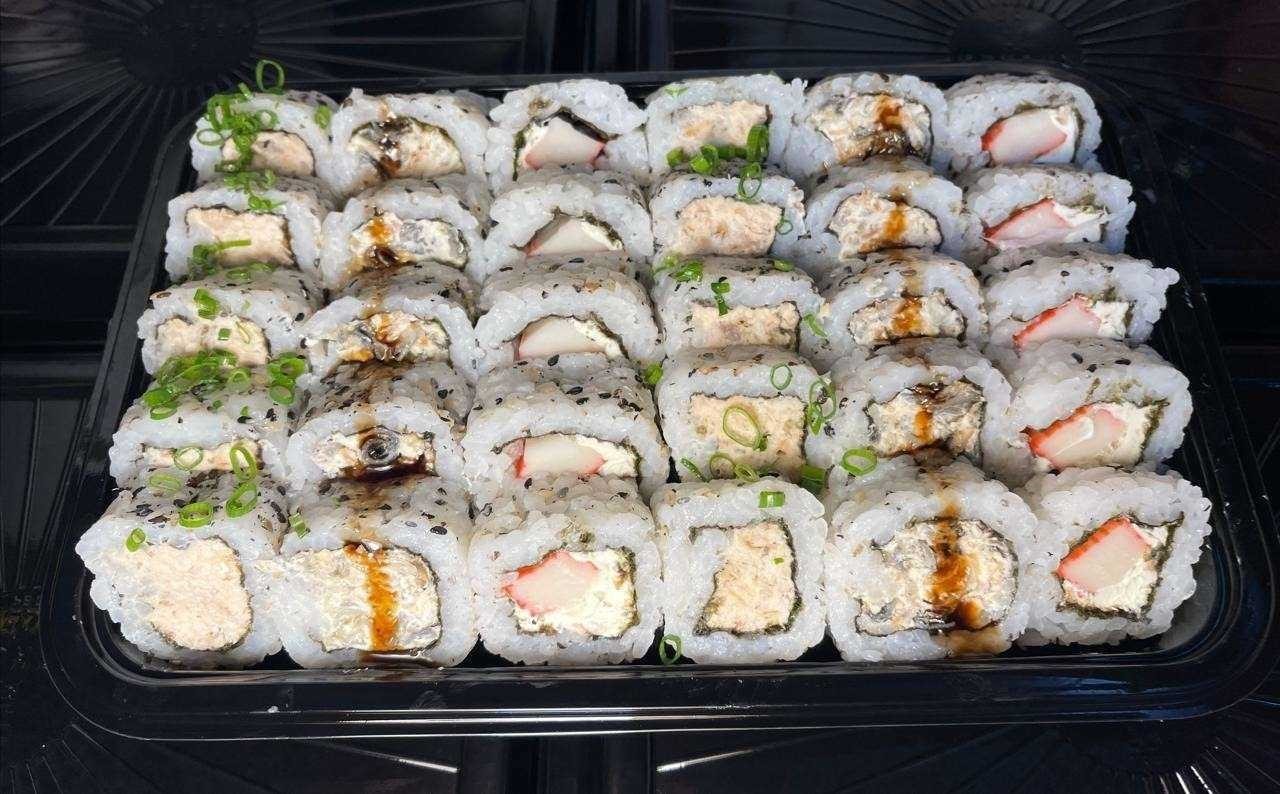 COMBO URAMAKI (30 PEÇAS)