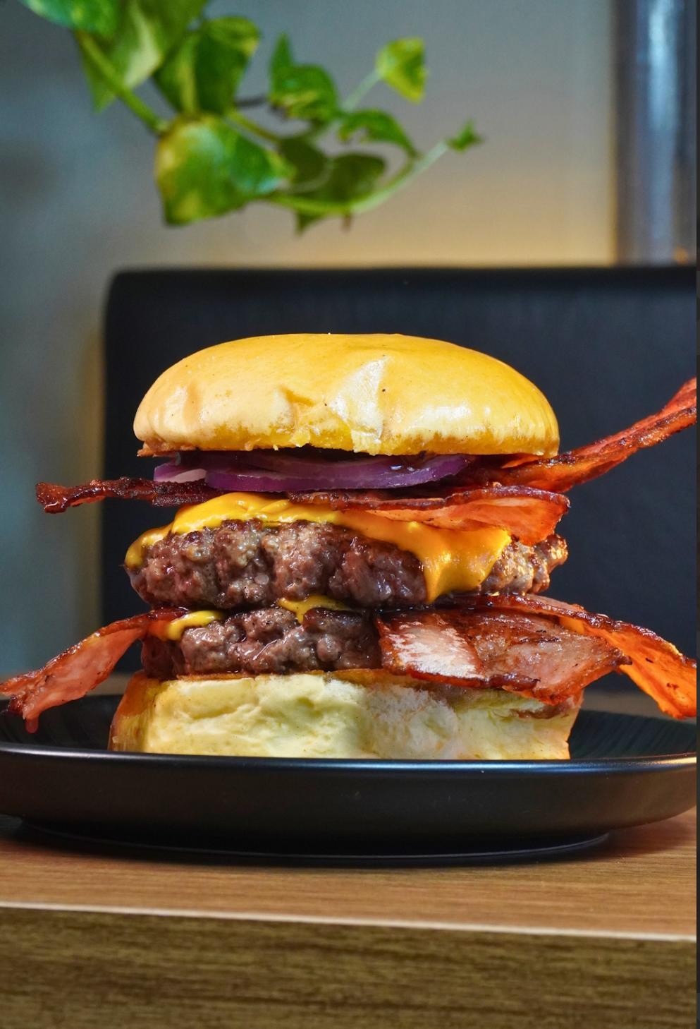 HAMBURGUER DO MES