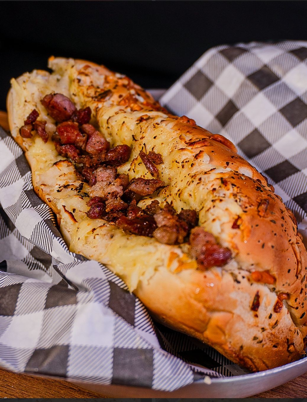 PÃO DE ALHO CONTRA FILÉ