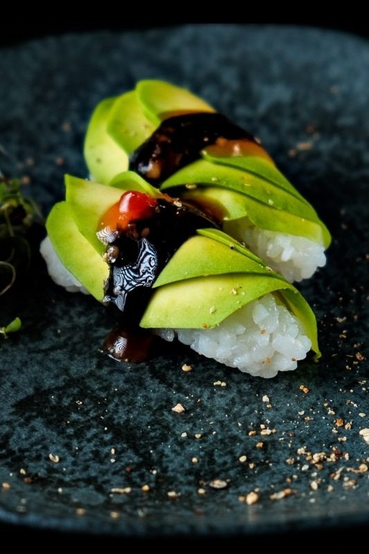 NIGIRI AVOCADO PICANTE (2 PEçAS)